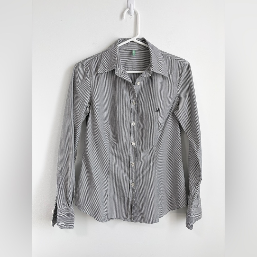 United Colors of Benetton Striped Buttoned Shirt Blouse Top